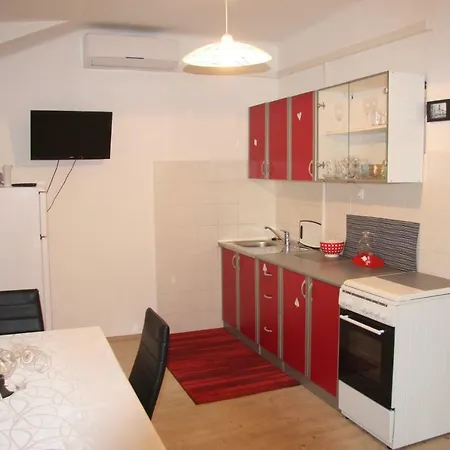 Apartment In City Center Rijeka Exterior photo